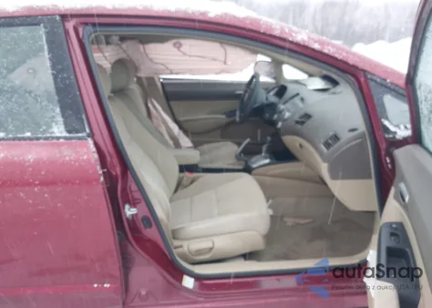 2008 Honda Civic Lx z USA, uszkodzony, nr VIN 2HGFA16528H523237